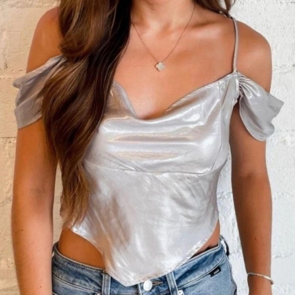 NWT Free People Cassandra Metallic Blouse in Pewter Size Small - Picture 2 of 14